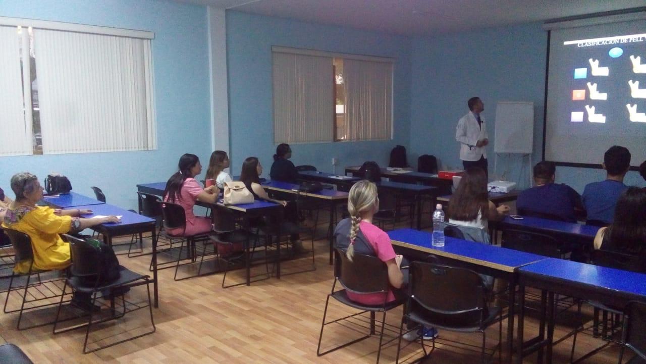 Conferencia Extracción de terceros molares y sus complicaciones